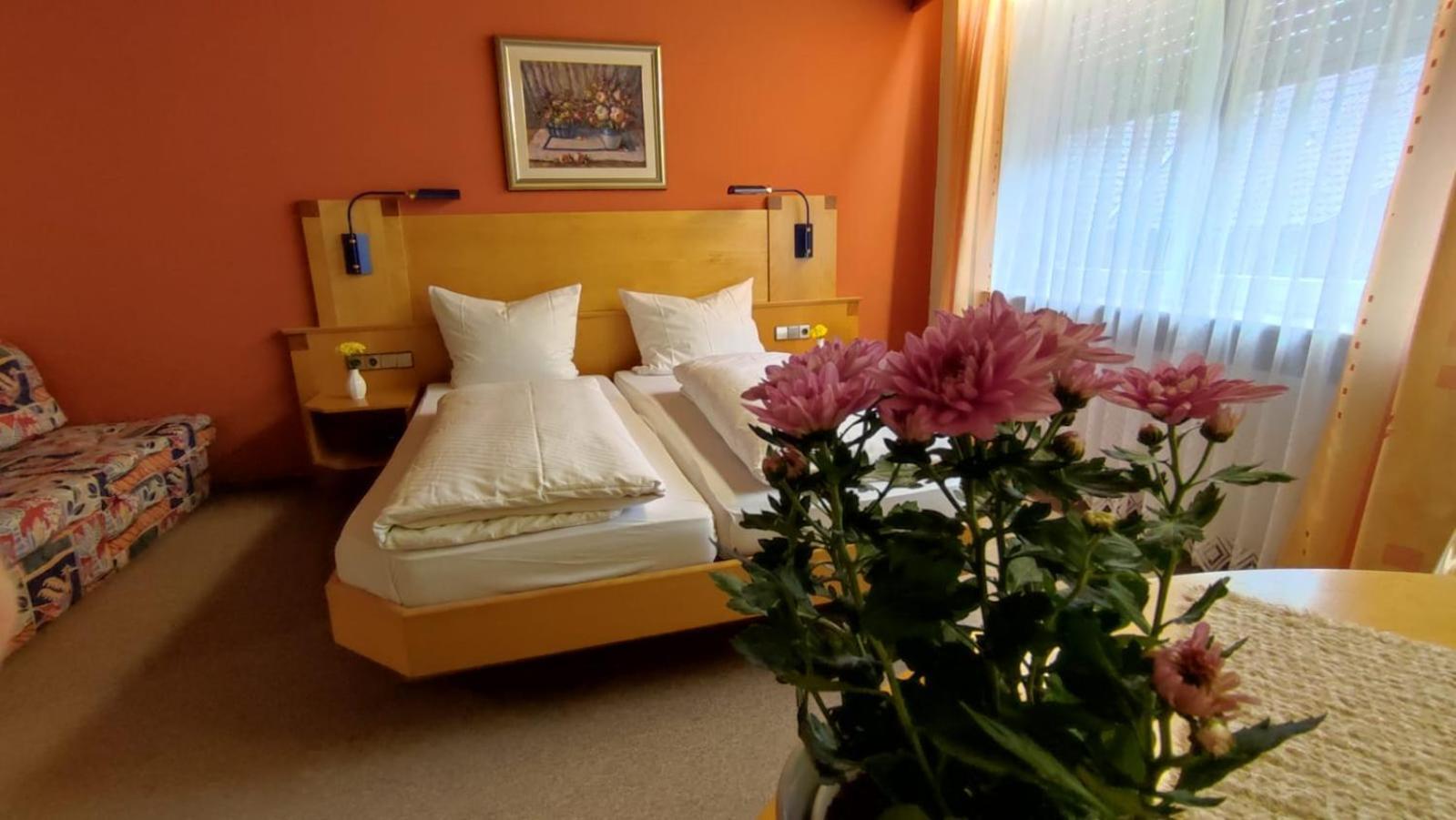 Hotel Restaurant Freihof Oberharmersbach Buitenkant foto