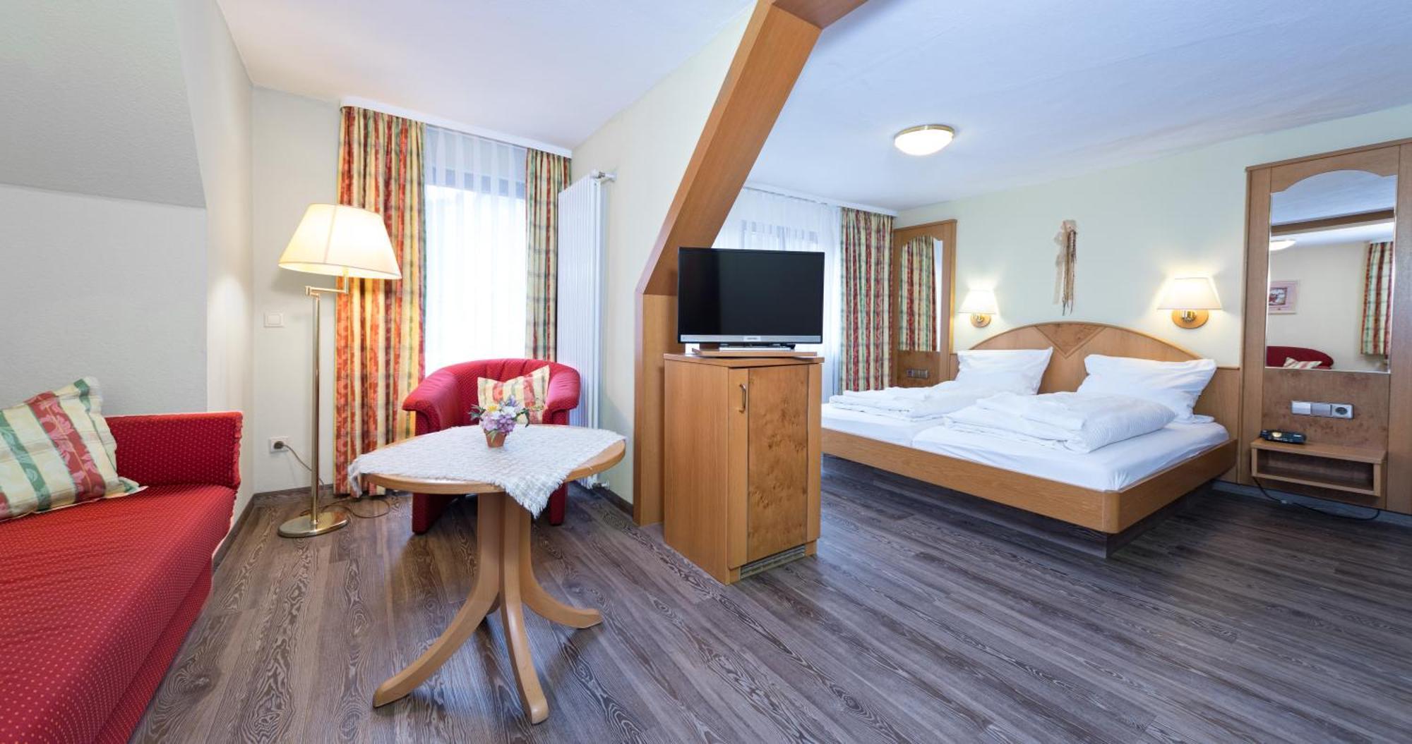 Hotel Restaurant Freihof Oberharmersbach Buitenkant foto