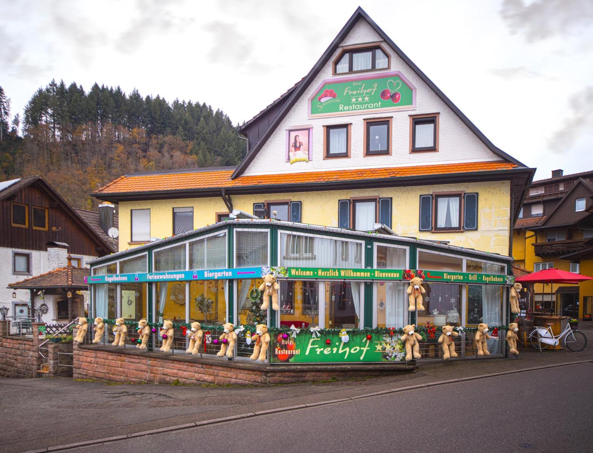 Hotel Restaurant Freihof Oberharmersbach Buitenkant foto