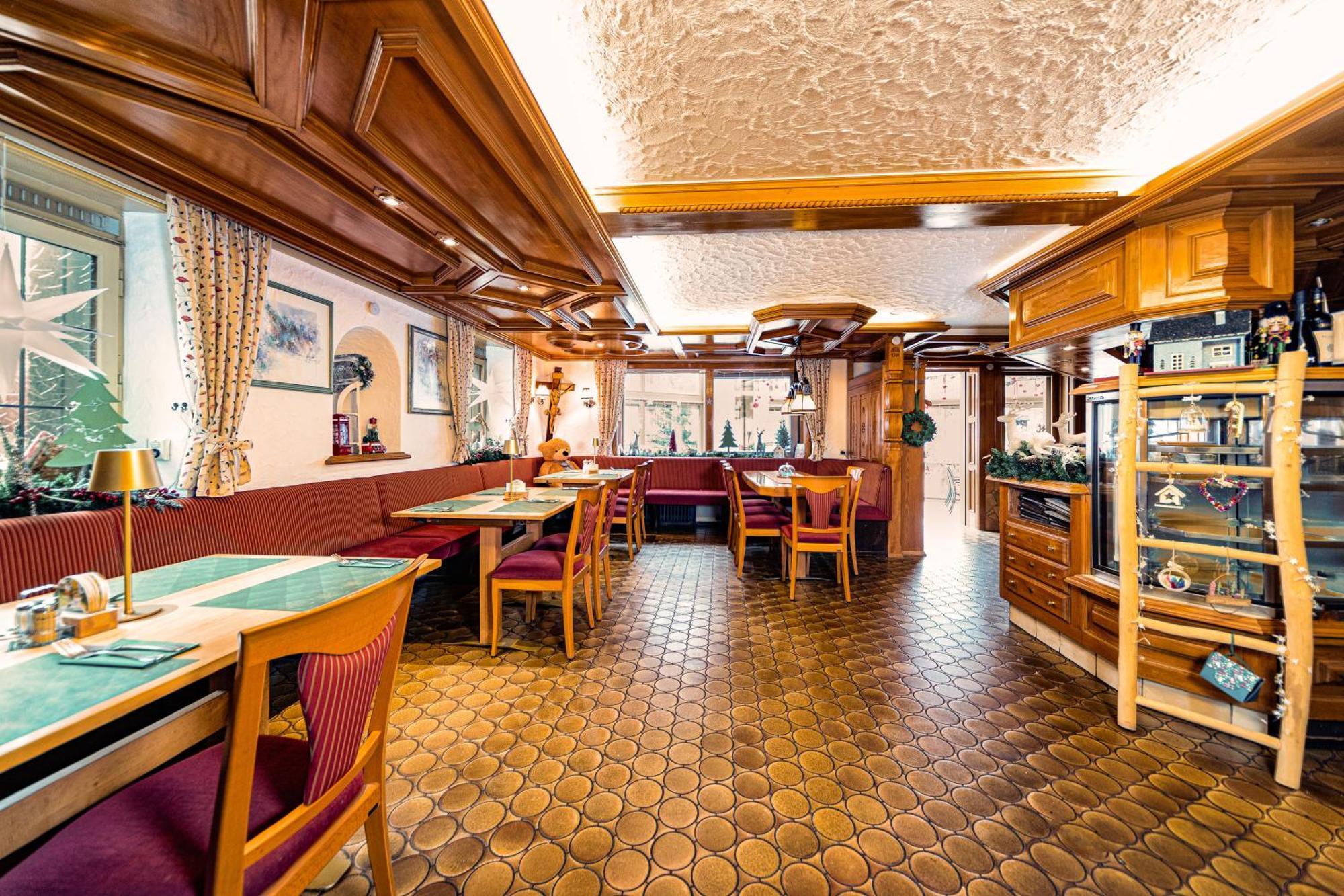 Hotel Restaurant Freihof Oberharmersbach Buitenkant foto